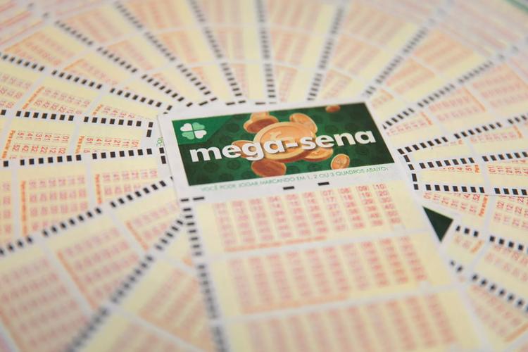A um número de prêmio milionário, duas apostas da região faturam, juntas, R$ 263,8 mil na Mega-Sena