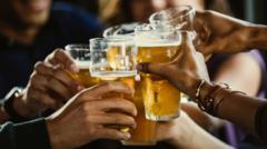 "La generación sobria": por qué cada vez más jóvenes reemplazan el alcohol por medicamentos para la ansiedad