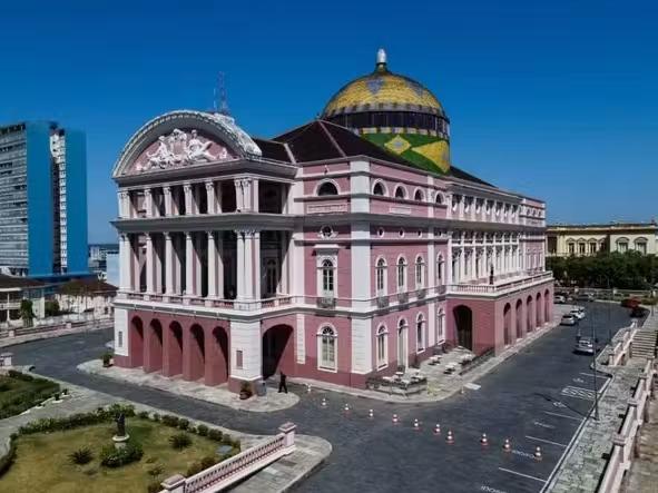 Teatro Amazonas e Teatro da Paz recebem reconhecimento mundial da Unesco