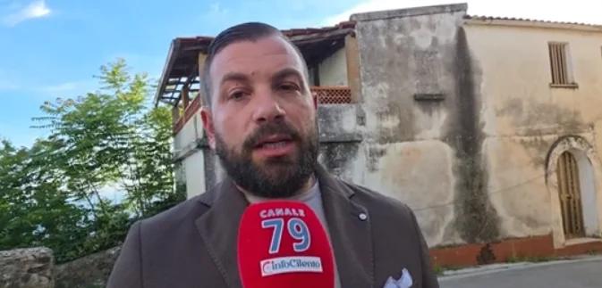 Ispani: gestione rifiuti nel caos, l’opposizione attacca su stipendi non pagati e servizi ridotti