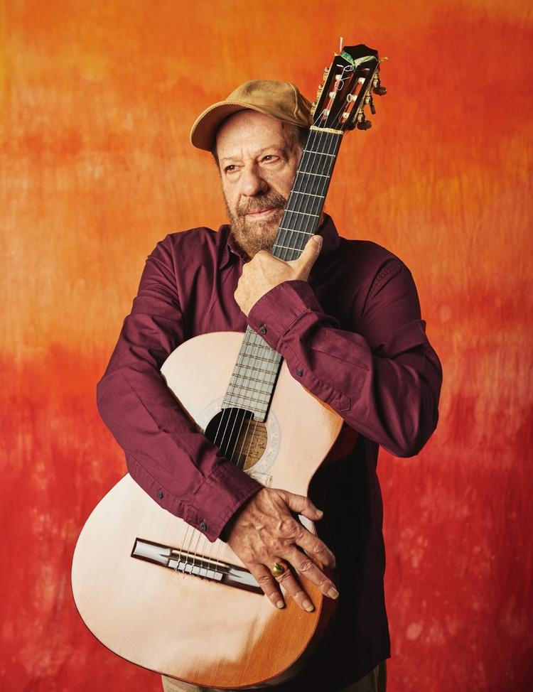 João Bosco faz feats com Jota.Pê, Caetano Veloso, Chico Buarque, Tiago Iorc e Mart'nália no álbum dos 80 anos