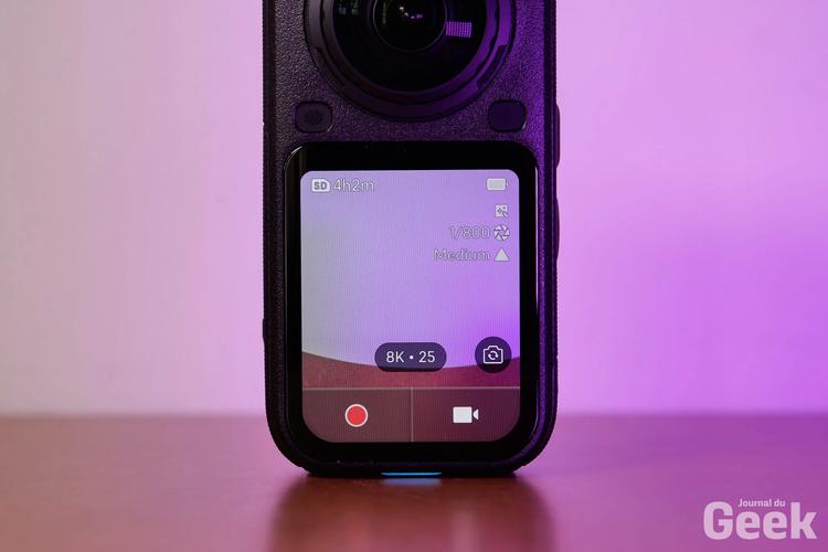 Insta360 X6 14
