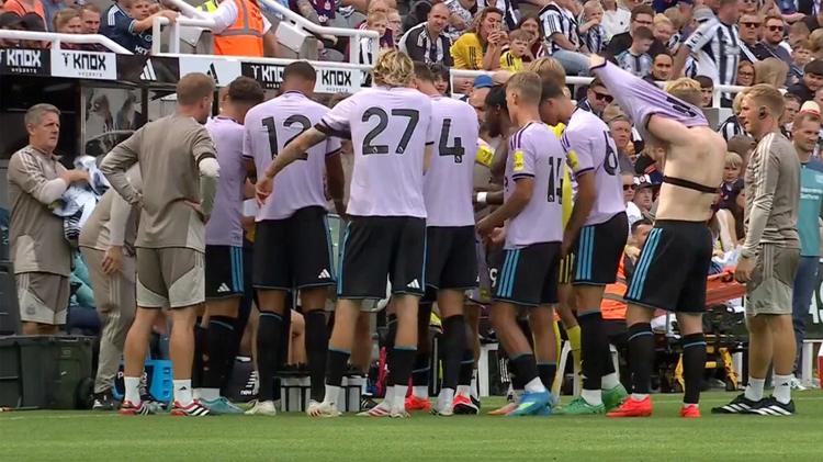 Newcastle Players Changing Shirts Bayer Leverkusen Pre Season