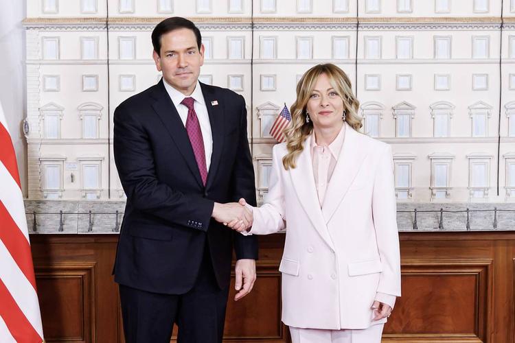 Meloni vede Rubio: incontro "franco" ma il nodo è Trump ormai imprevedibile