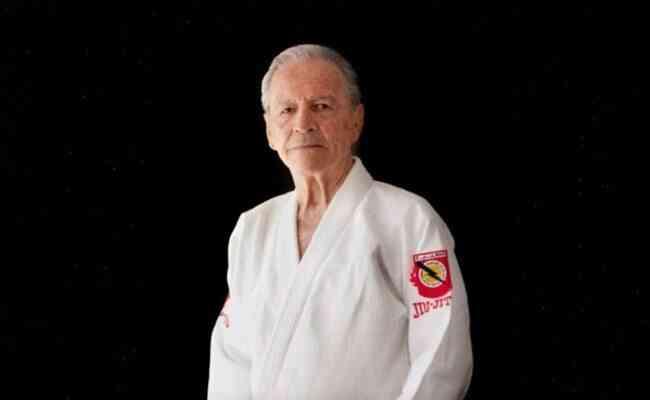 Robson Gracie, ícone do jiu-jítsu, morre aos 88 anos
