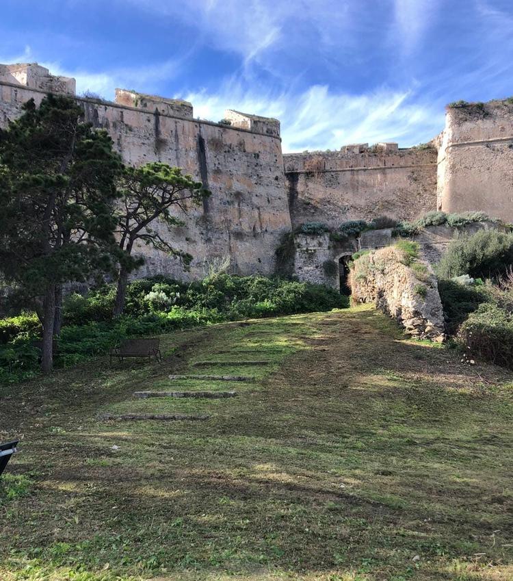 Da giorno 1 maggio Castello riaperto al pubblico con un percorso pedonale