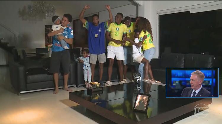 Jornal Nacional mostra reações dos convocados para representar o Brasil na Copa do Mundo 2026