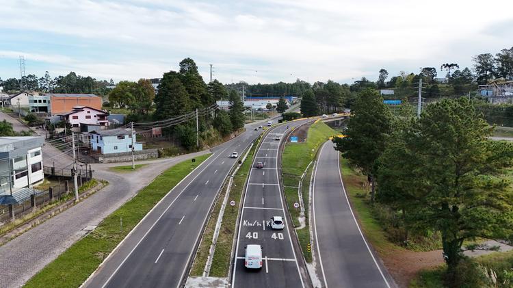 CSG INVESTE R$ 240 MIL EM MELHORIAS NO TREVO TORTO NA ERS-122 EM CAXIAS DO SUL