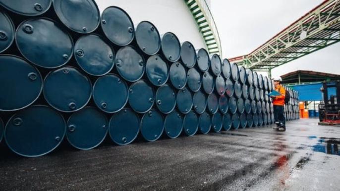 تواصل ارتفاع أسعار النفط مع تعثر الحلول وإغلاق مضيق هرمز