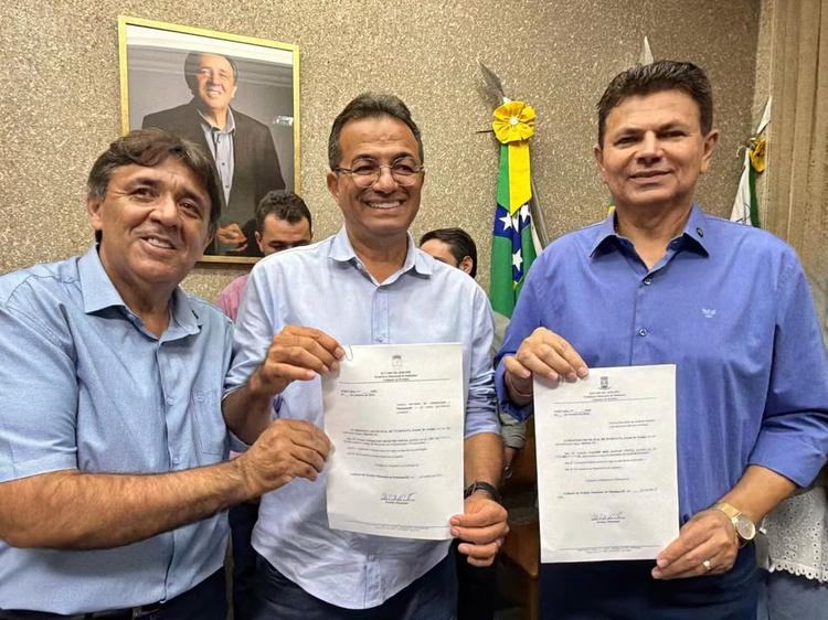 Após derrota ao governo de SE, Valmir de Francisquinho toma posse como secretário-geral de governo de Itabaiana