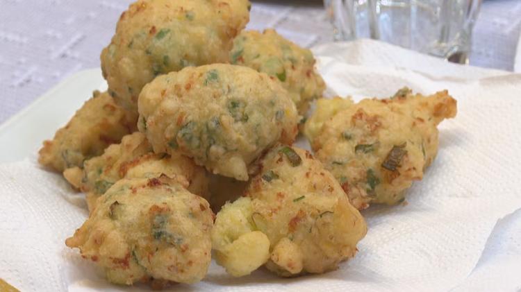 Confira a receita de bolinho de milho verde frito