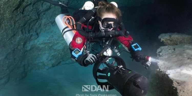 Maldive, morti nella grotta con bombole adatte a immersioni ricreative: il dramma dei quattro italiani intrappolati a 60 metri