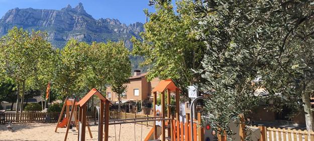 Nou parc infantil a la Batanera Plaça de l’Onze de Setembre