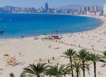 Detenido en Benidorm por intentar ahogar a una joven en el agua y a un niño en la arena
