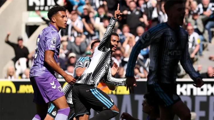 Jacob Ramsey Goal Celebration Newcastle United Bournemouth