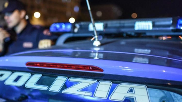 Grottaglie, violenze e minacce alla convivente: 40enne arrestato prima di partire