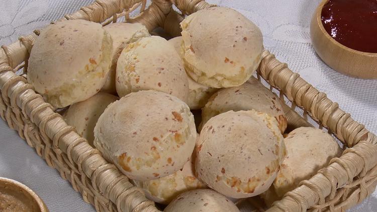 Pão de queijo: aprenda a receita no Chef JPB