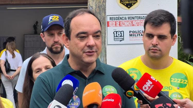 Flávio Roscoe (PL) vota em Belo Horizonte