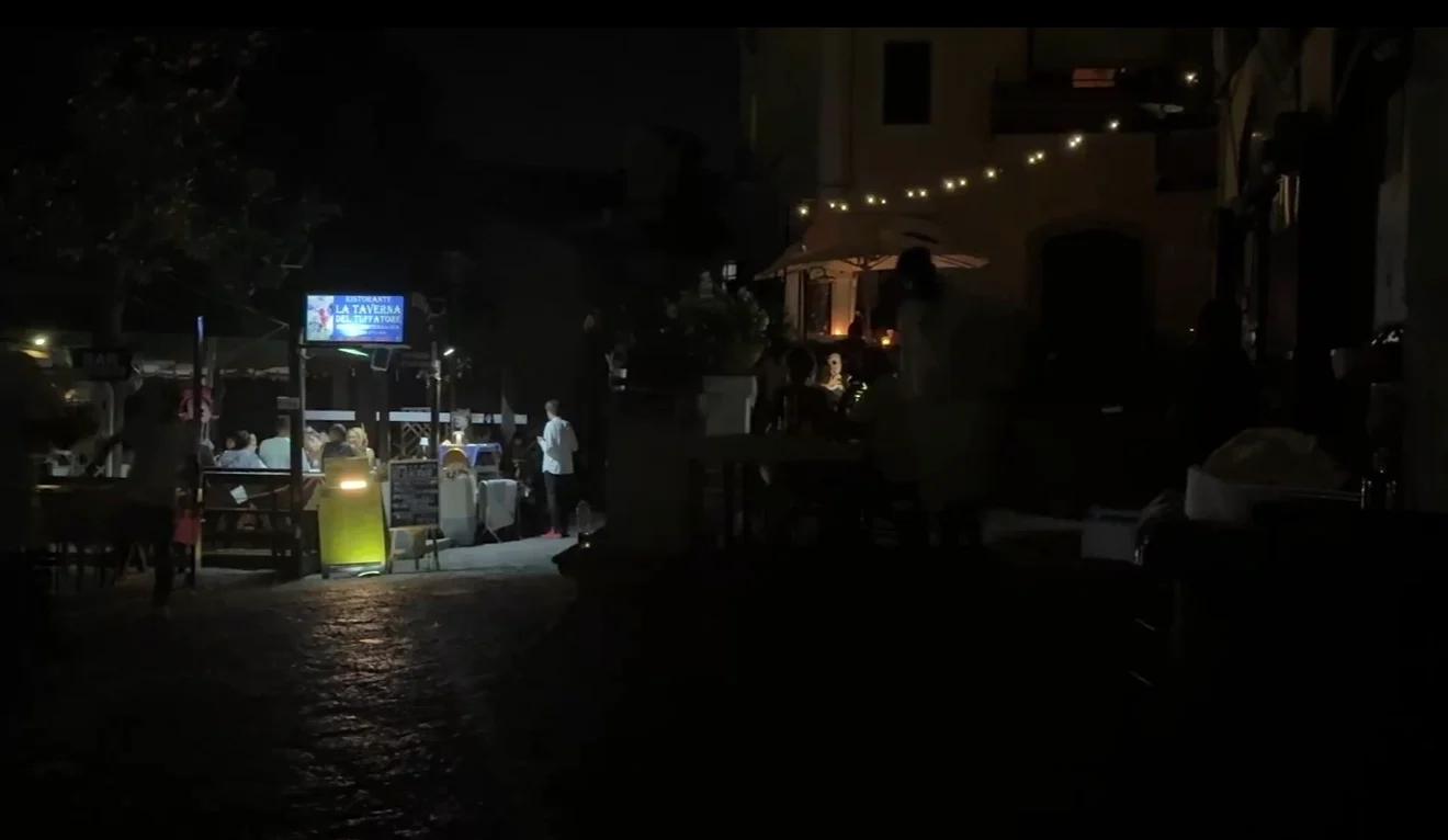 Agropoli, blackout nel centro storico a Ferragosto: disagi per turisti ed esercenti