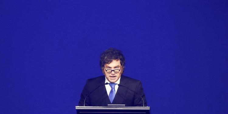 Milei rilancia la rivendicazione argentina sulle Falkland. Londra: "Sono britanniche"