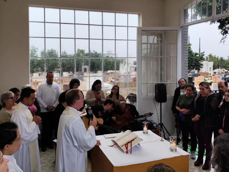 SAUDADES E GRATIDÃO| Celebramos a missa em memória das mães que partiram, mas que permanecem vivas em nossos corações