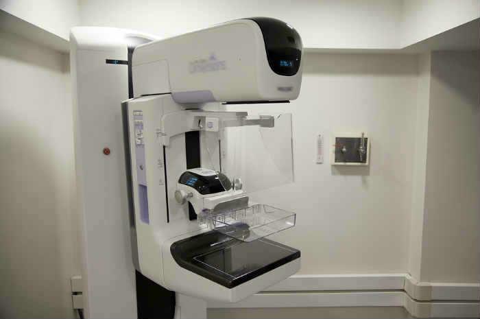 Screening oncologici, nel 2025 cresce la partecipazione ma restano forti i divari tra Nord e Sud