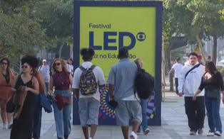 Debates sobre educação e tecnologia marcam o segundo dia do Festival LED