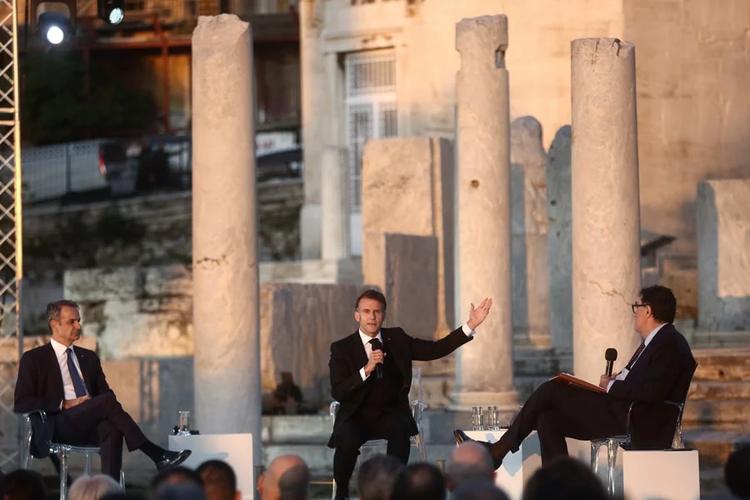 Macron Visits Greece Ahead of New Five-Year Defense Agreement