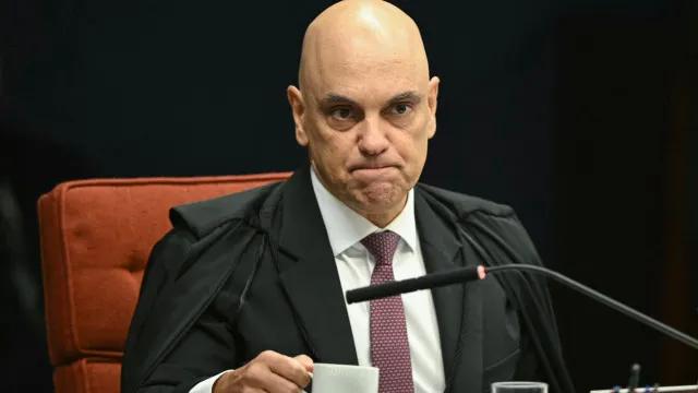 Além de CV e PCC como terroristas, aliados de Flávio pediram a Trump volta de Magnitsky a Moraes
