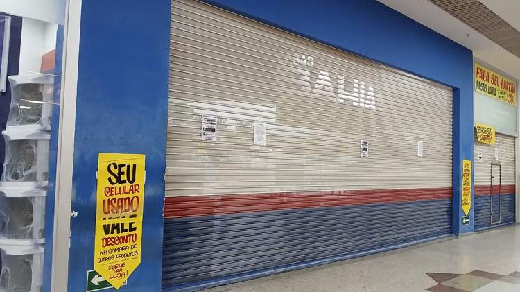 Justiça manda Casas Bahia reverter demissões; veja como ficam os funcionários