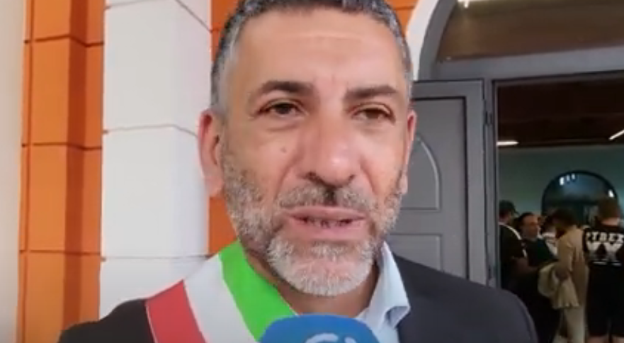 Presunta violenza sessuale: il Sindaco di Torraca attende l’udienza preliminare il 27 maggio