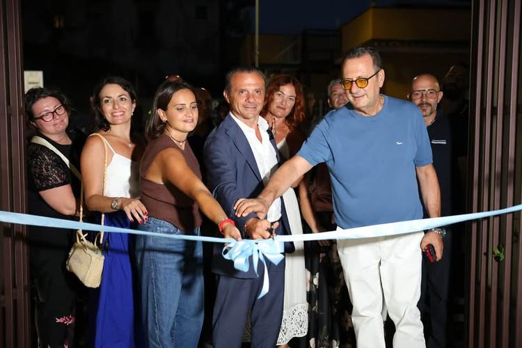 Oggi Taormina inaugura, in qualità di Comune capofila del Distretto Socio Sanitario D32, il nuovo centro servizi distret...