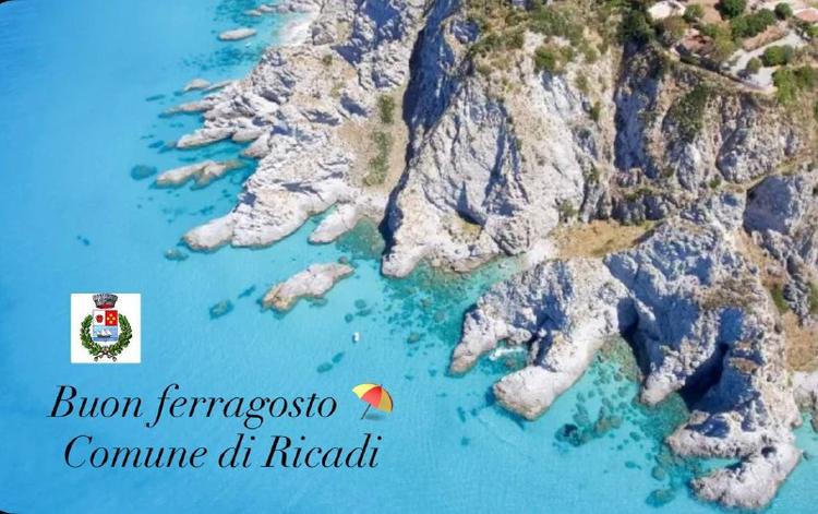 L’Amministrazione comunale vi augura buon ferragosto ⛱