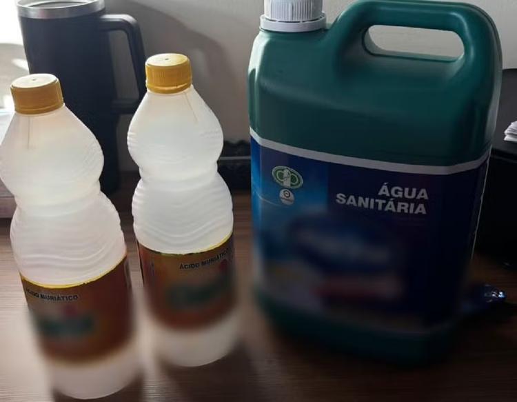 Mulher é internada após misturar água sanitária e ácido muriático para limpar casa em MG