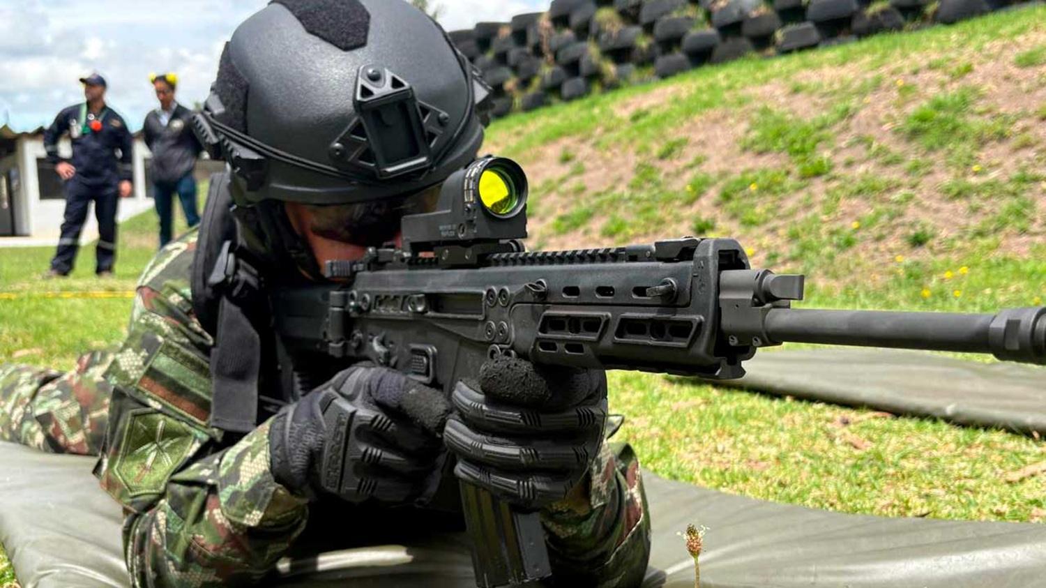 The Jaguar Rifle, Recently Presented by Petro, Experienced Its First Technical Failures