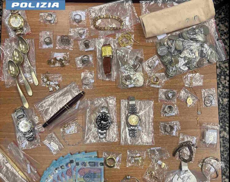 leini furti in appartamento