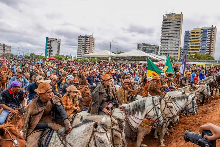 Forró da Espora e Missa do Vaqueiro encerram Ciclo Junino de Petrolina