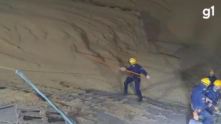 Trabalhador que caiu em silo de soja é encontrado morto após mais de 36 horas de buscas no RS