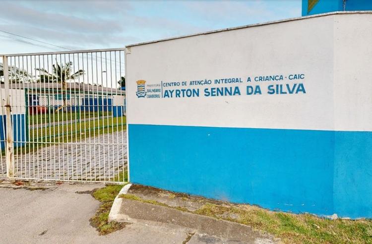 Briga entre alunas deixa mãe indignada em Balneário Camboriú; escola explica