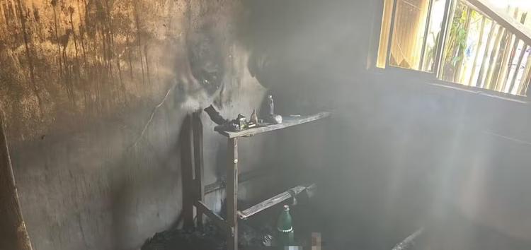 Morador morre após incêndio atingir casa em MG