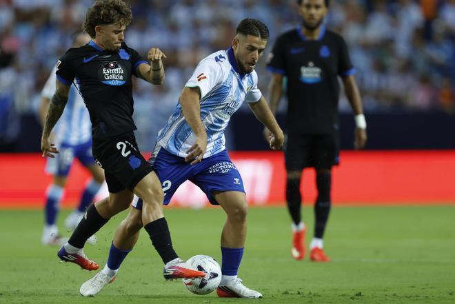 Chupe neutraliza a Aubameyang y reparte los puntos en el Málaga-Deportivo