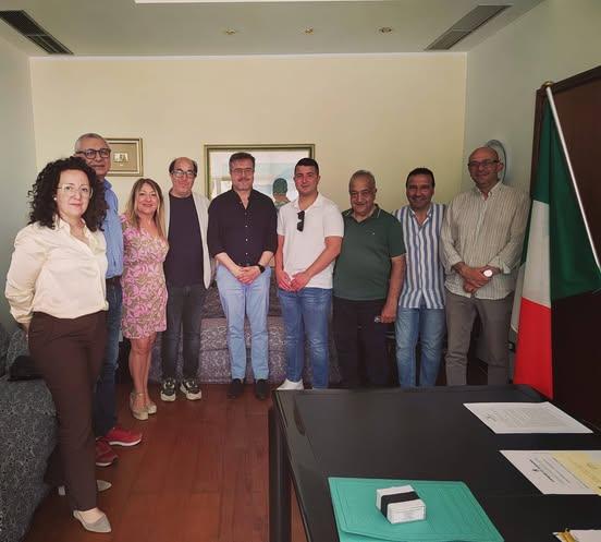 🤝🏻 CONSEGNATI STAMANE I LAVORI RIGUARDANTI IL CONSOLIDAMENTO DELLA BORGATA MARTINI ALLA DITTA APPALTATRICE 🤝🏻  ▶️ Qu...