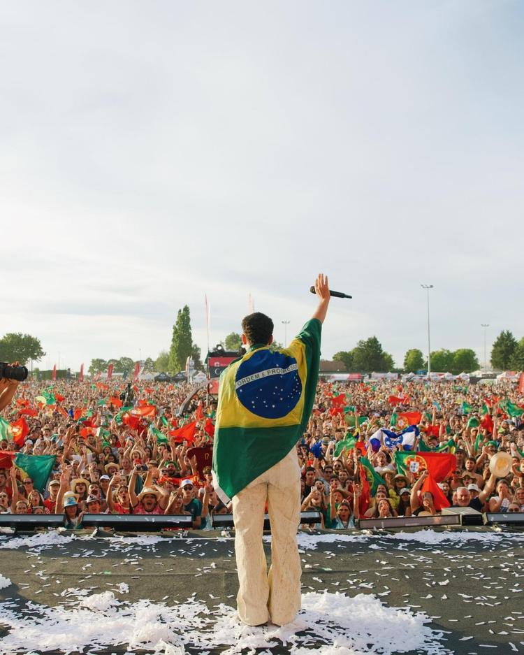 Pedro Sampaio Passa por 13 Cidades da Europa Com Tour e Segue para os Eua Com Show no Central Park