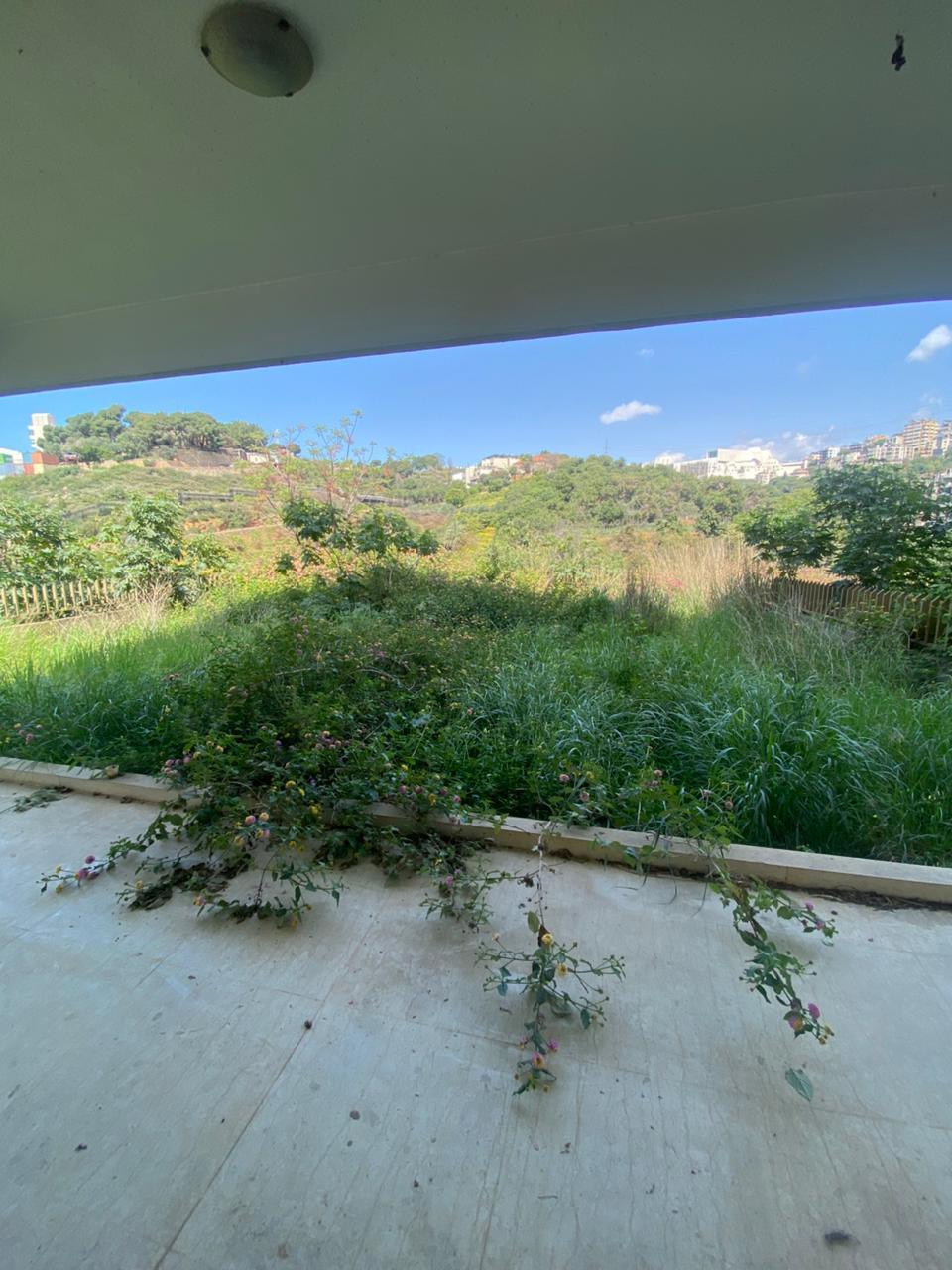 For Sale: Apartment in Naccache