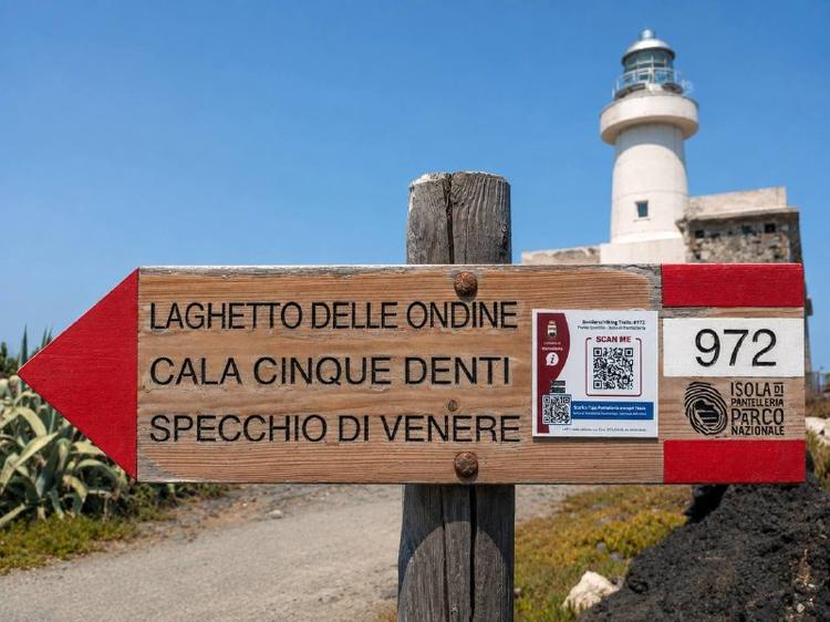 Pantelleria. I percorsi del Parco Nazionale si fanno digitali. 🌿📱 - Con Comune.Digital ogni percorso urbano, naturalis...
