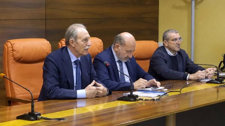 Giudichiamo proficua e costruttiva la riunione tenutasi questa mattina nella sala inguscio della Regione Basilicata che...