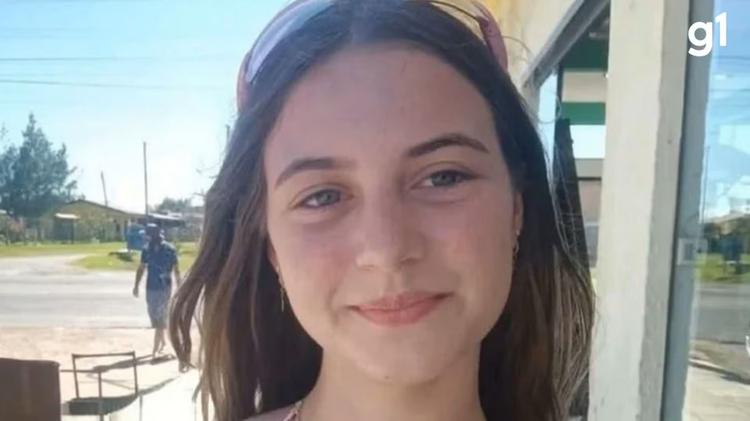 Adolescente de 14 anos é morta a facadas e polícia investiga ex-padrasto por feminicídio no RS