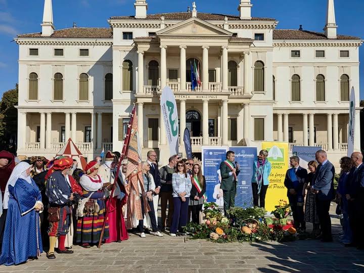 La 39ª Fiera autunnale dell’Area Berica è stata un grande successo! 🎉 Noventa Vicentina ha vissuto una splendida giorna...