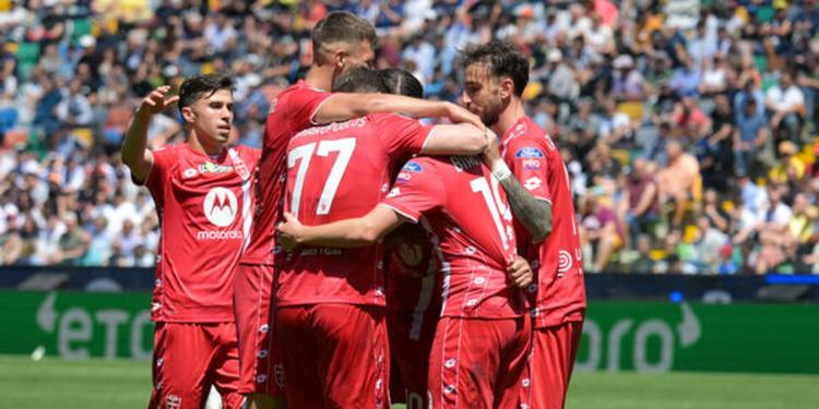 Playoff di serie B: il Monza rimonta due gol alla Juve Stabia: il 2-2 ipoteca la finalissima