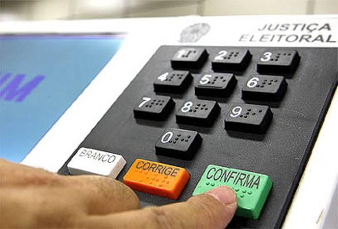 Com horário ampliado, atendimento eleitoral se encerra nesta quarta-feira